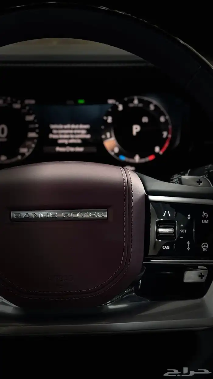 رنج روفر اوتوبيوغرافي 2025 20