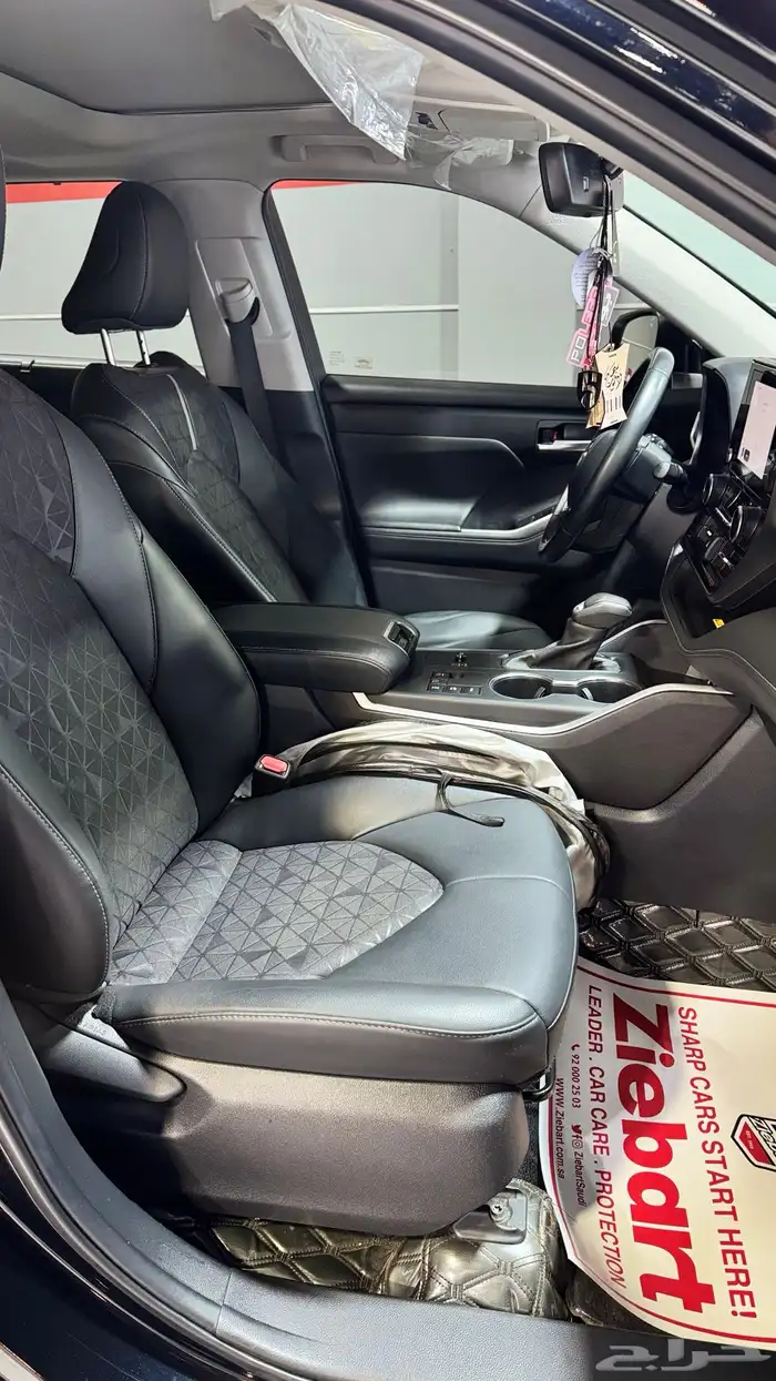 هايلندر بلاك اديشن 2025 13