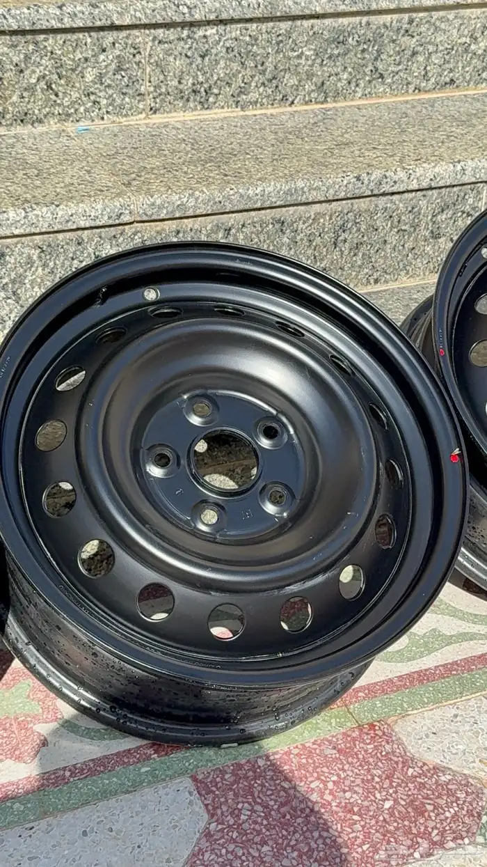 جنوط هايلوكس منزلات من اصفار 24 6