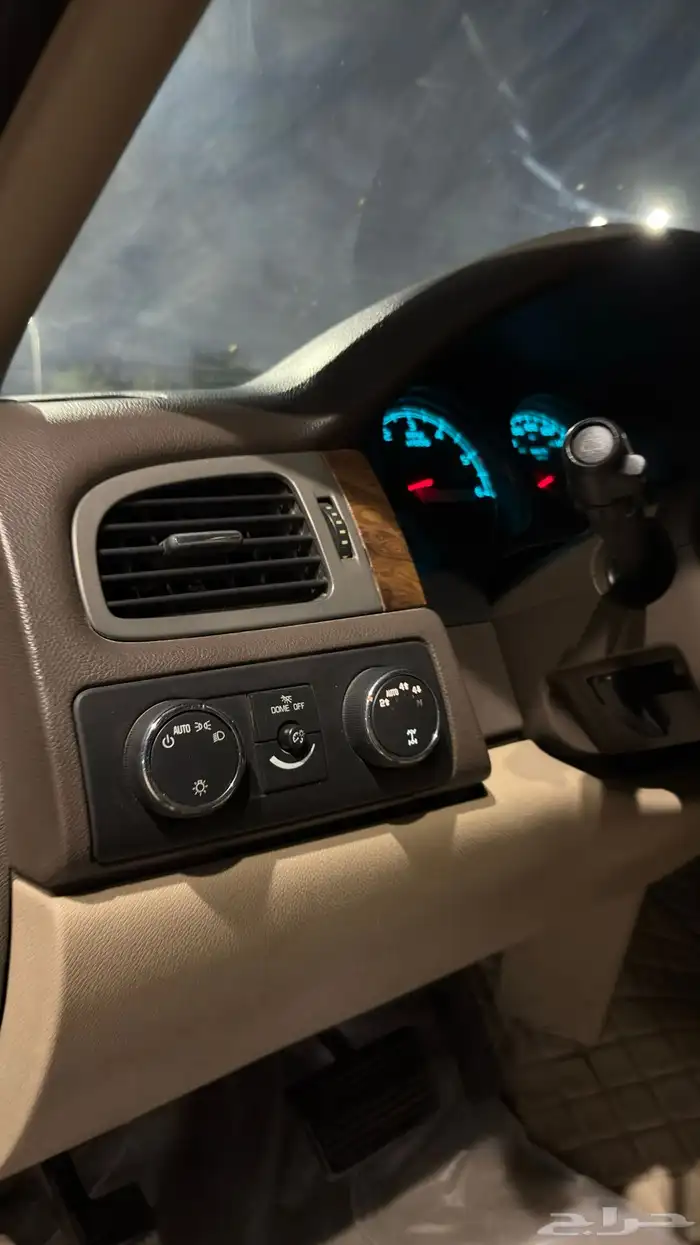 شيفروليه تاهو قصير دبل 2013 4X4 10