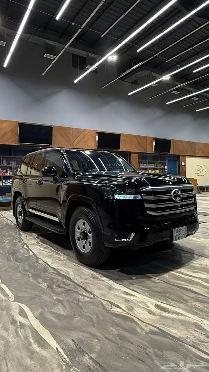 جكسار 2023 سعودي اسود 3