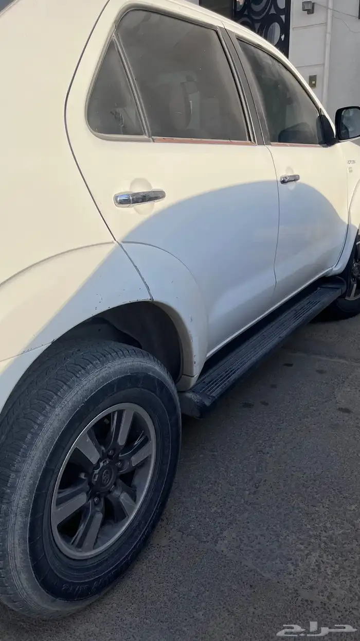 فورتشنر 2010 بدون دبل 4 سلندر 5