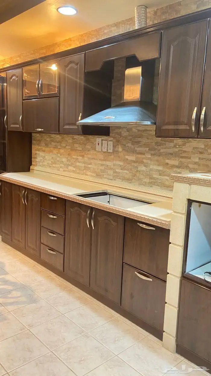 مطبخ متكامل و نظيف جدا بسعر مخفض 1