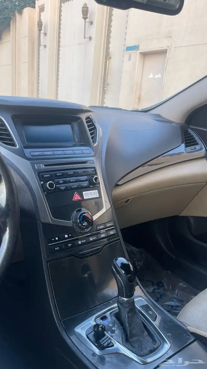 هيونداي ازيرا 2016 14