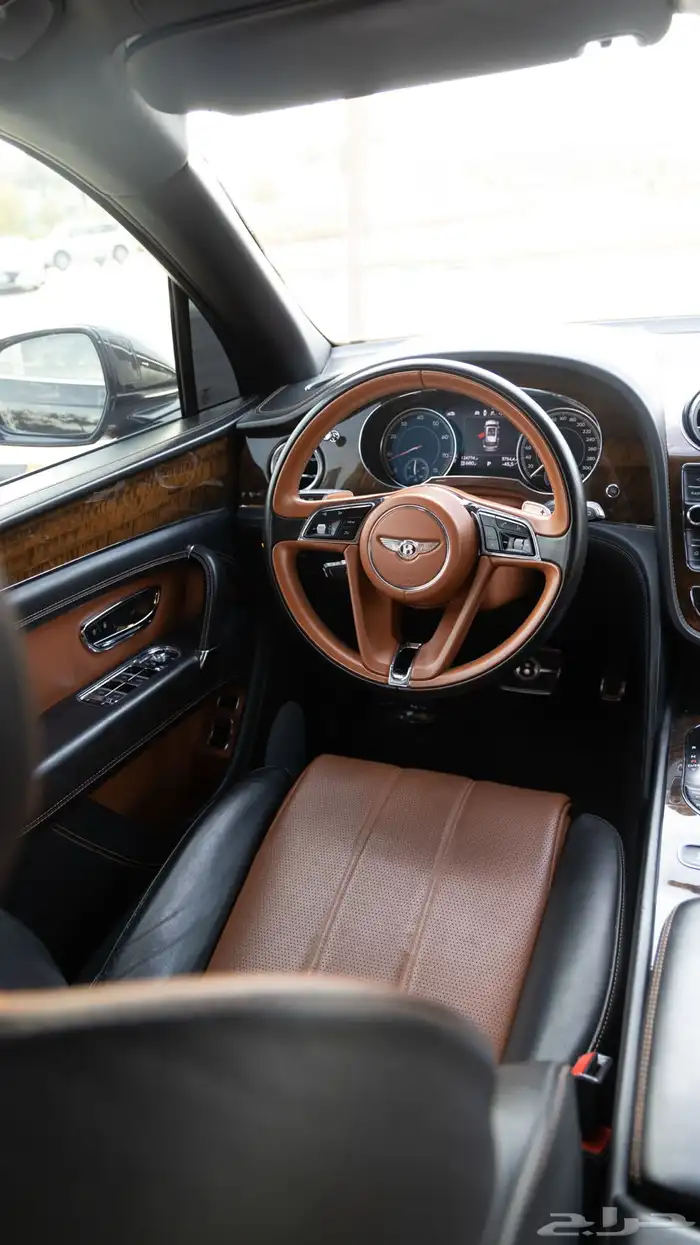 بنتياقا Bentley .. ( البيع سمح ) 40