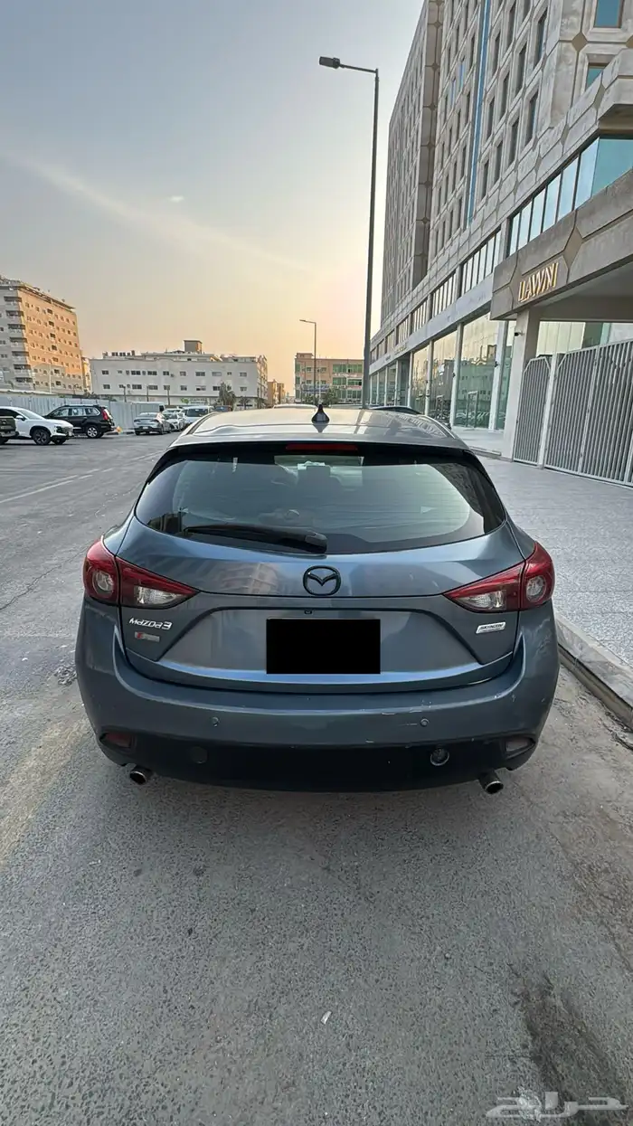 للبيع مازدا 3 2015 8