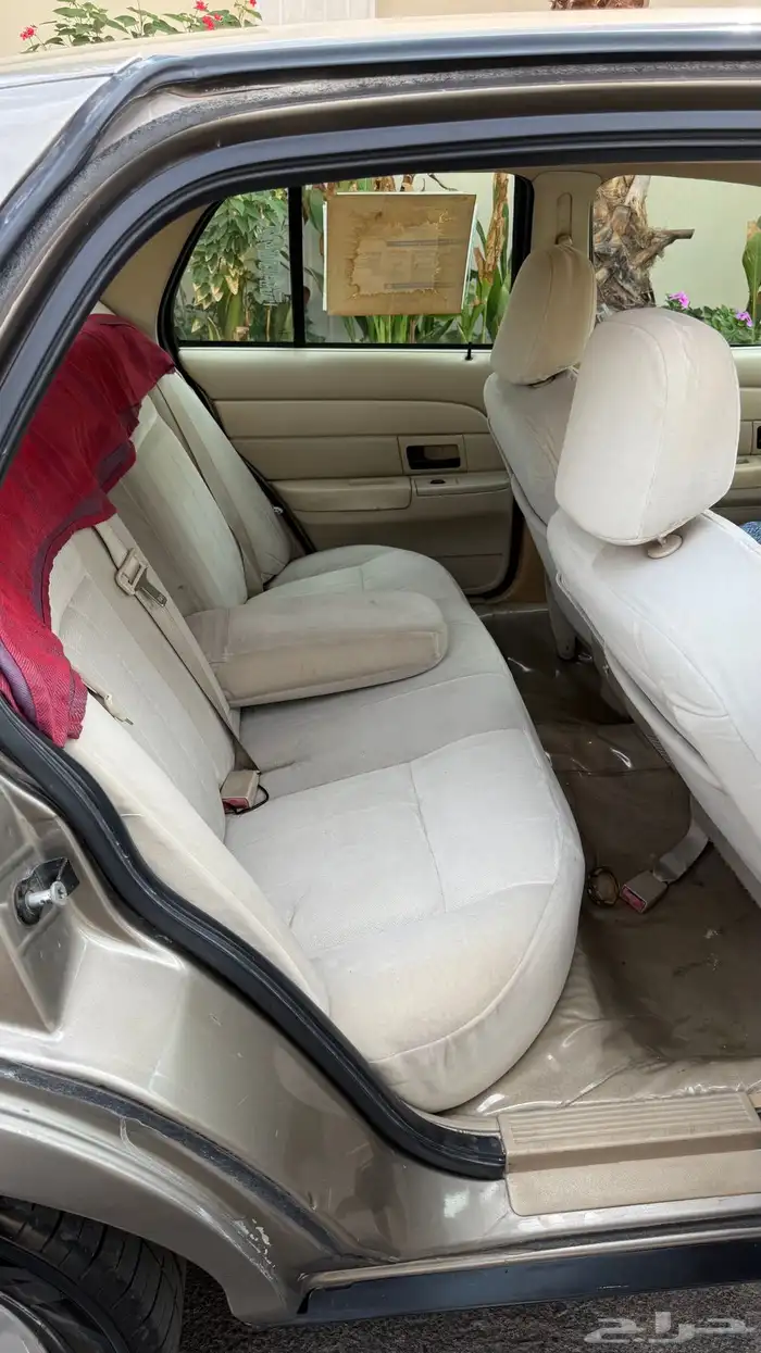 كراون فكتوريا 25