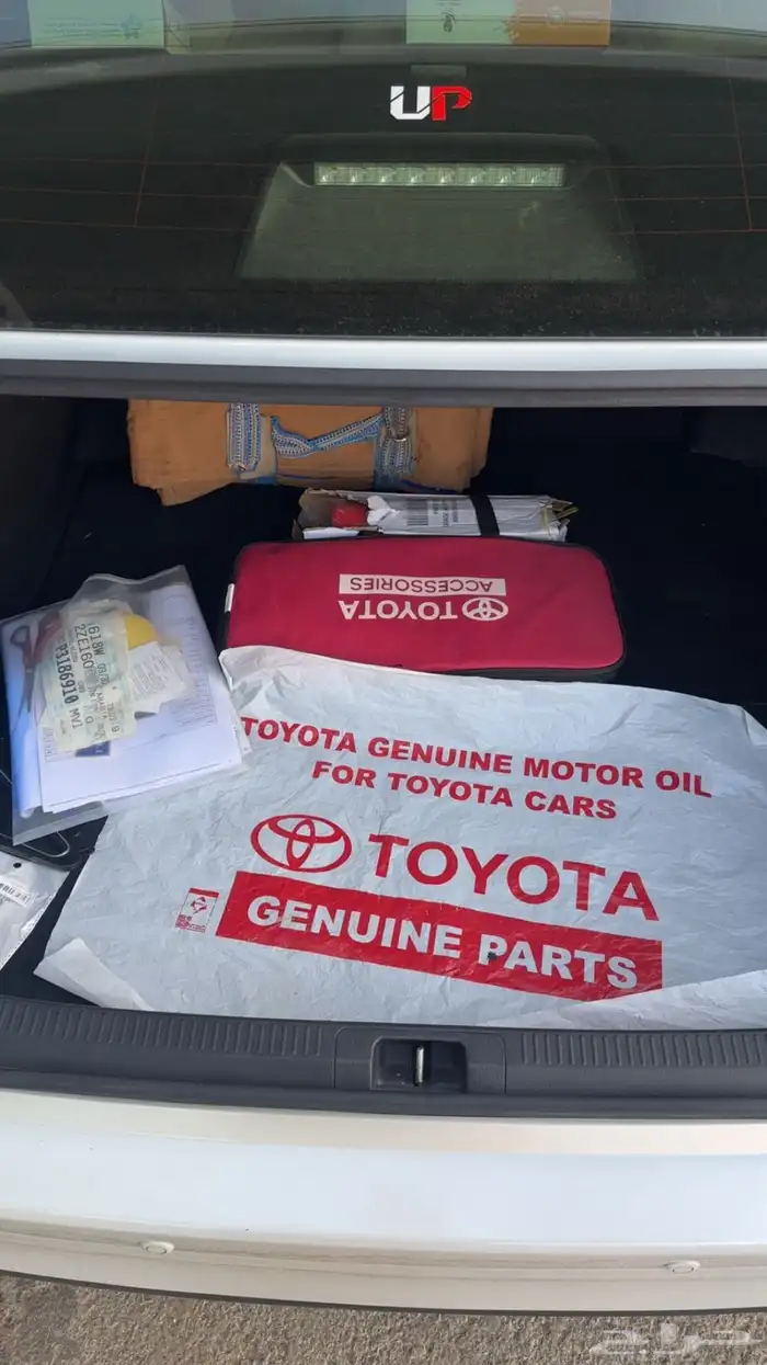 كامري ستاندر مطور 2023 نظيفة جدا 11