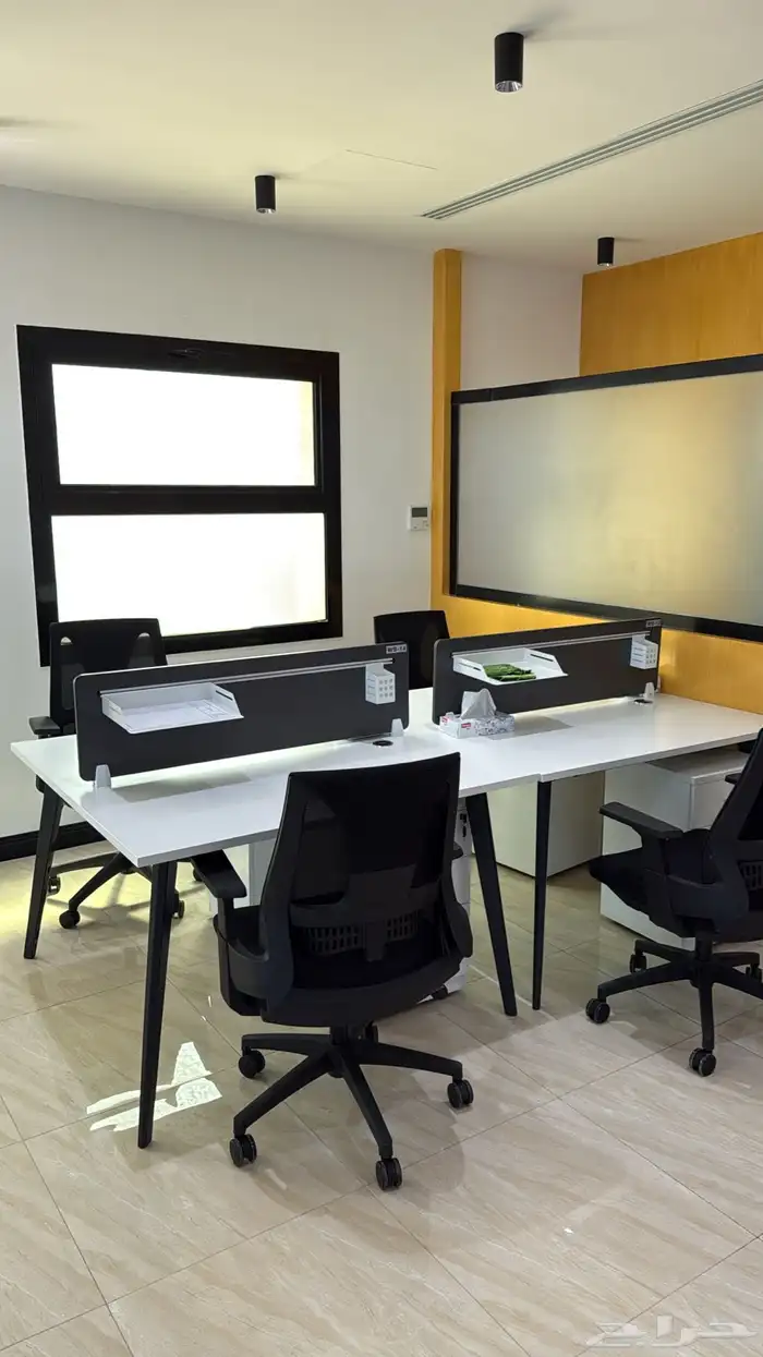 مكاتب إدارية مجانية 0