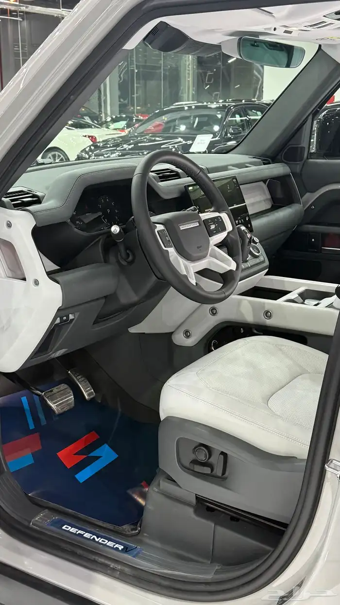 ديفندر SE موديل 2026 خليجي 6