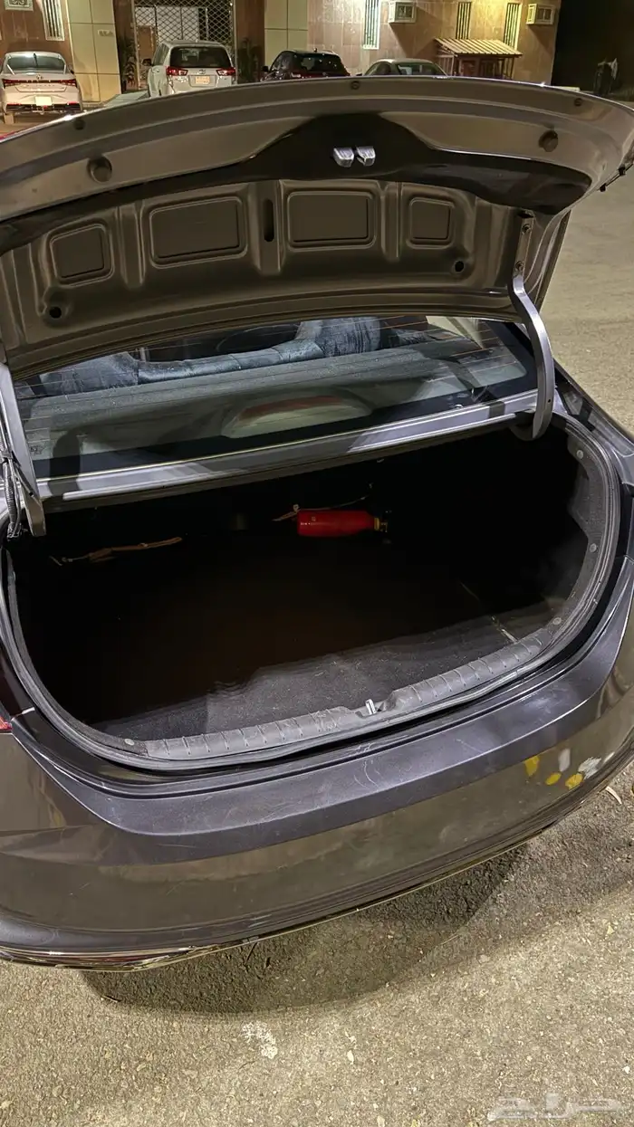 للبيع اكسنت 2022 وكالة نص فل 10