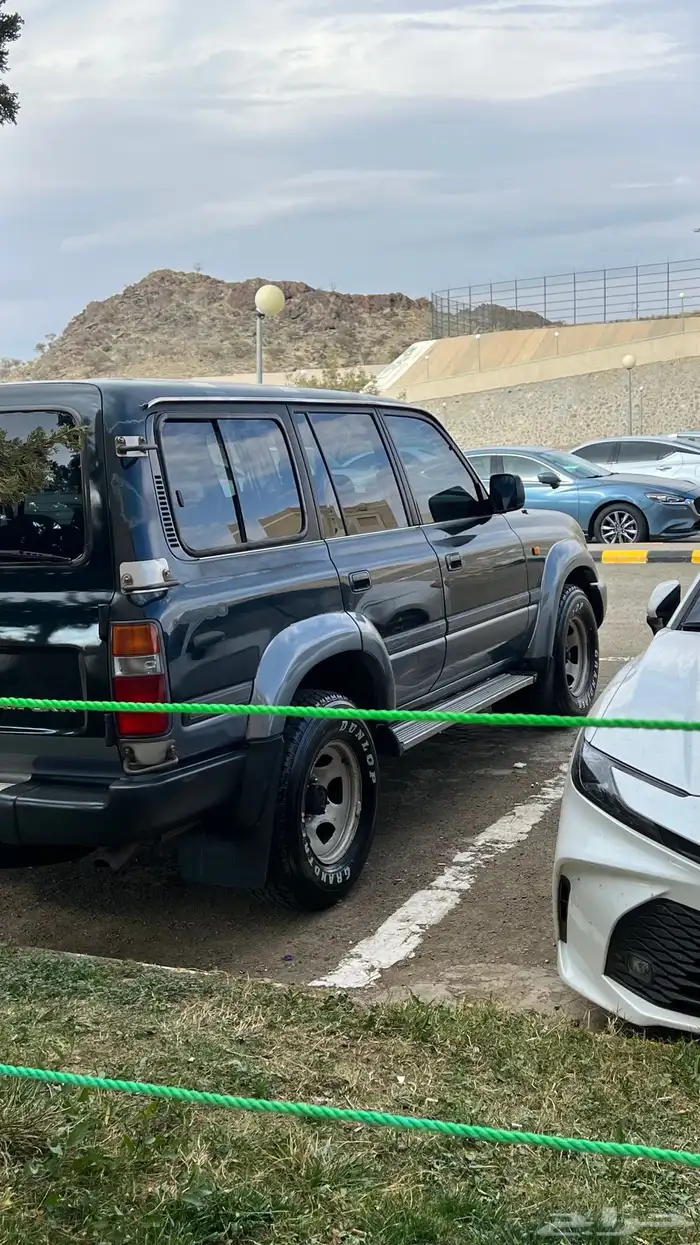 لاند كروزر 97 8