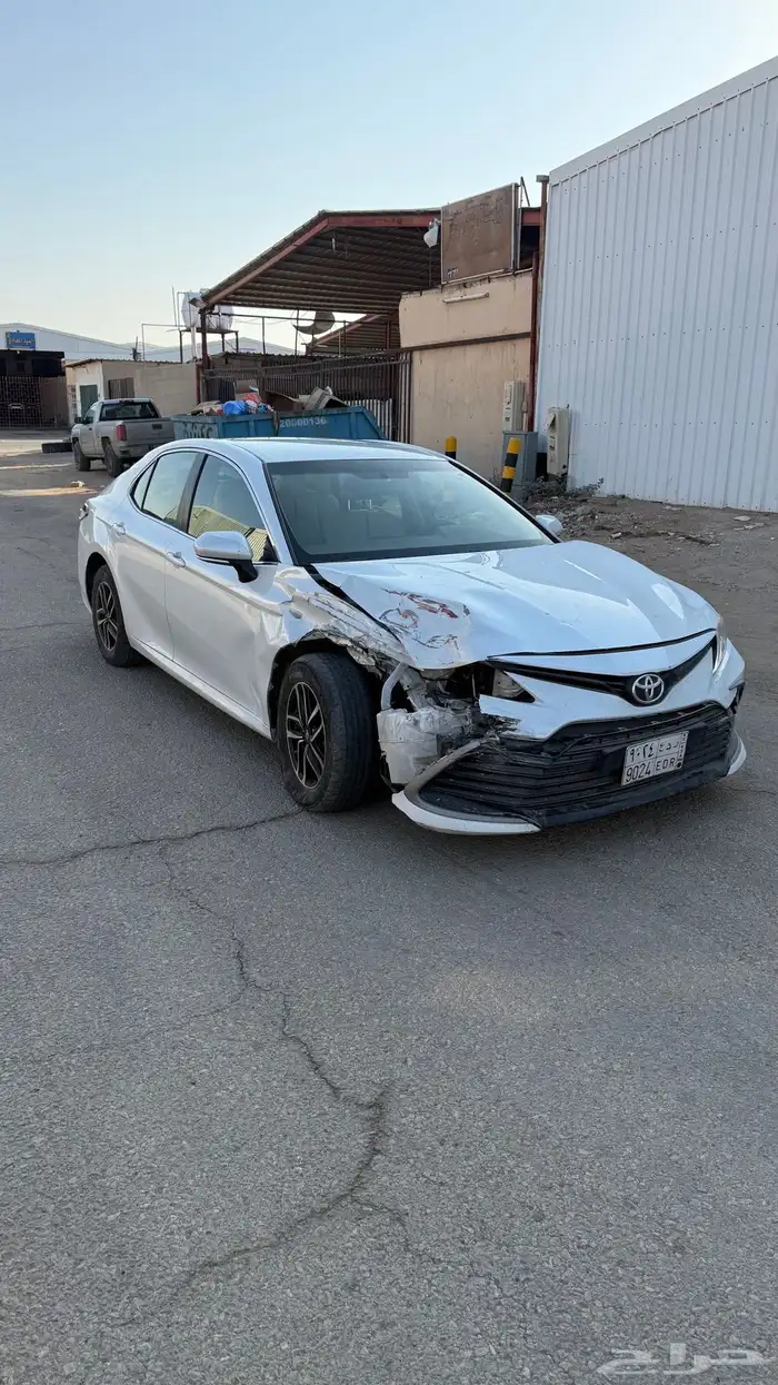 كامري 2023 LE مطور مصدومه 0