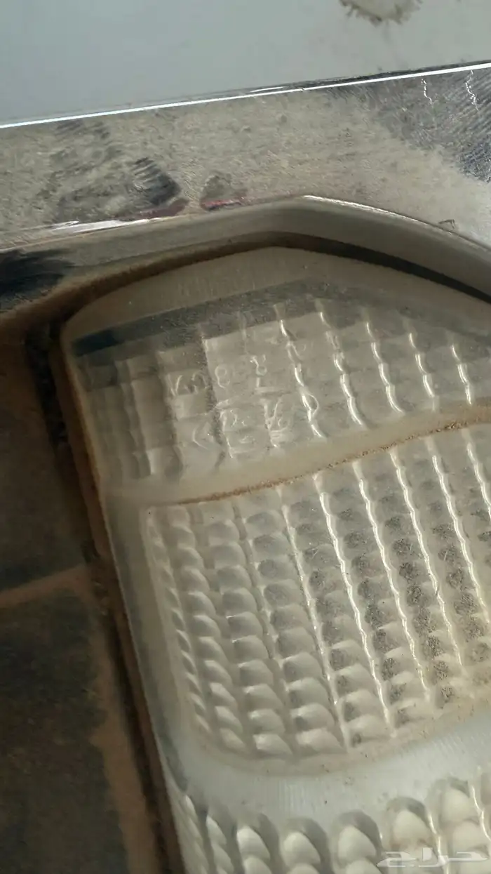 للبيع دبة فورد و عاكس الشنطة 4