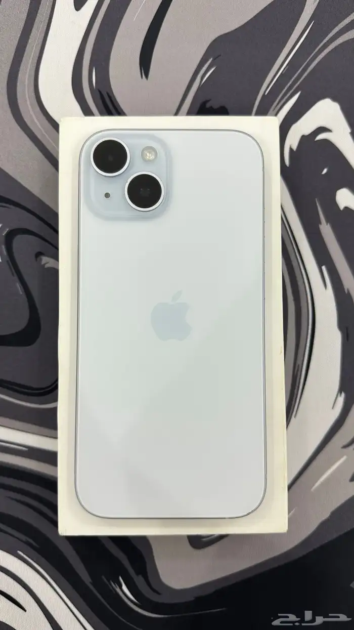ايفون 15 نظيف 128 بكرتونه 1