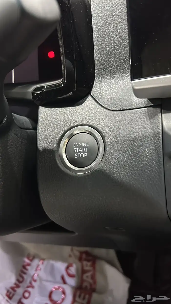 كامري 2025 E استاندر سعودي ابيض اسود تيتانيوم كحلي 31