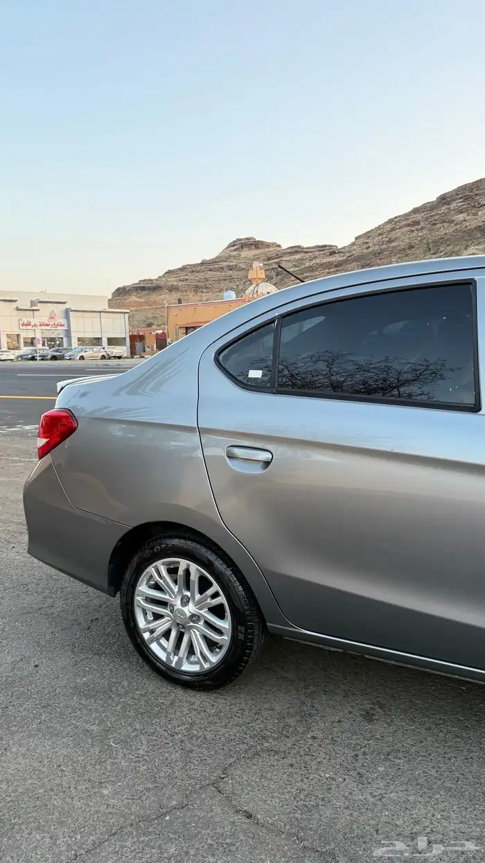 مستوبيشي اتراج 2021 جديده للبيع 2