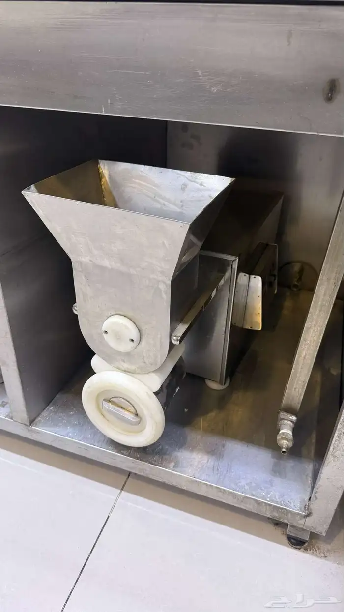 ثلاجات مشاوي ومعدات مطعم للبيع 15