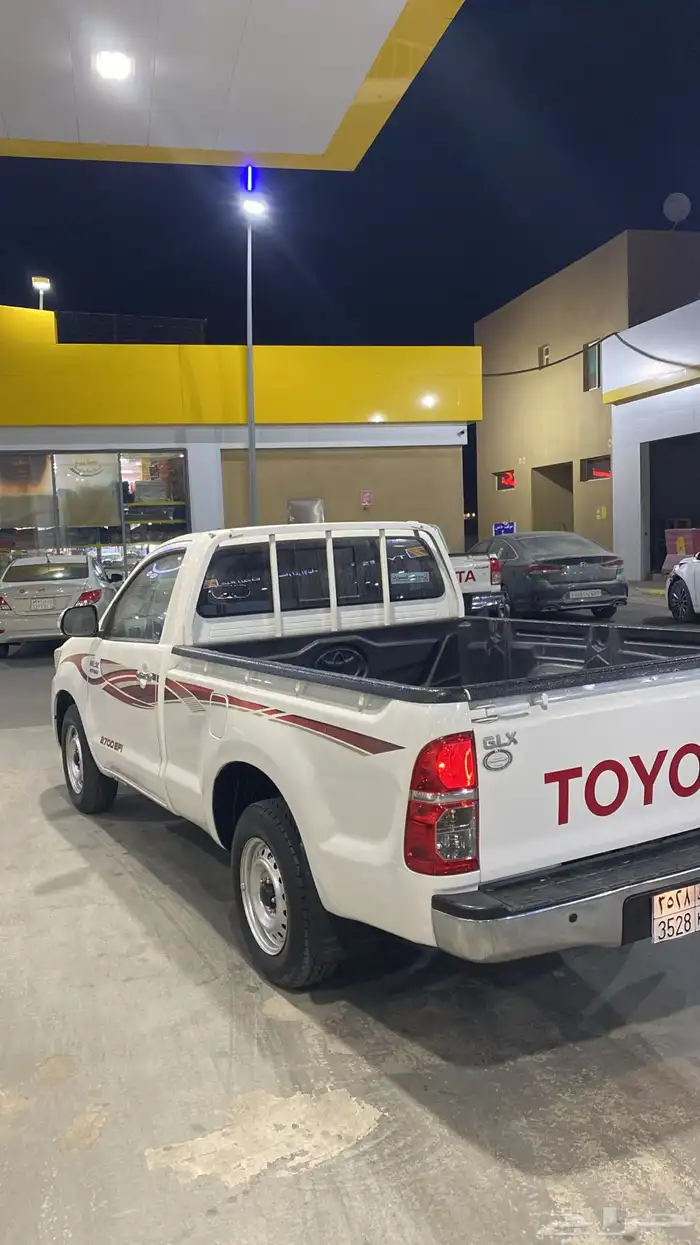 هايلكس 2015 GLX 2