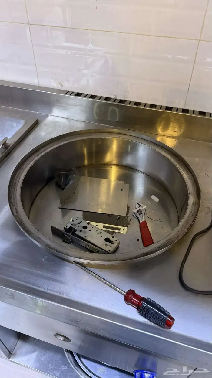 ثلاجات مشاوي ومعدات مطعم للبيع 13