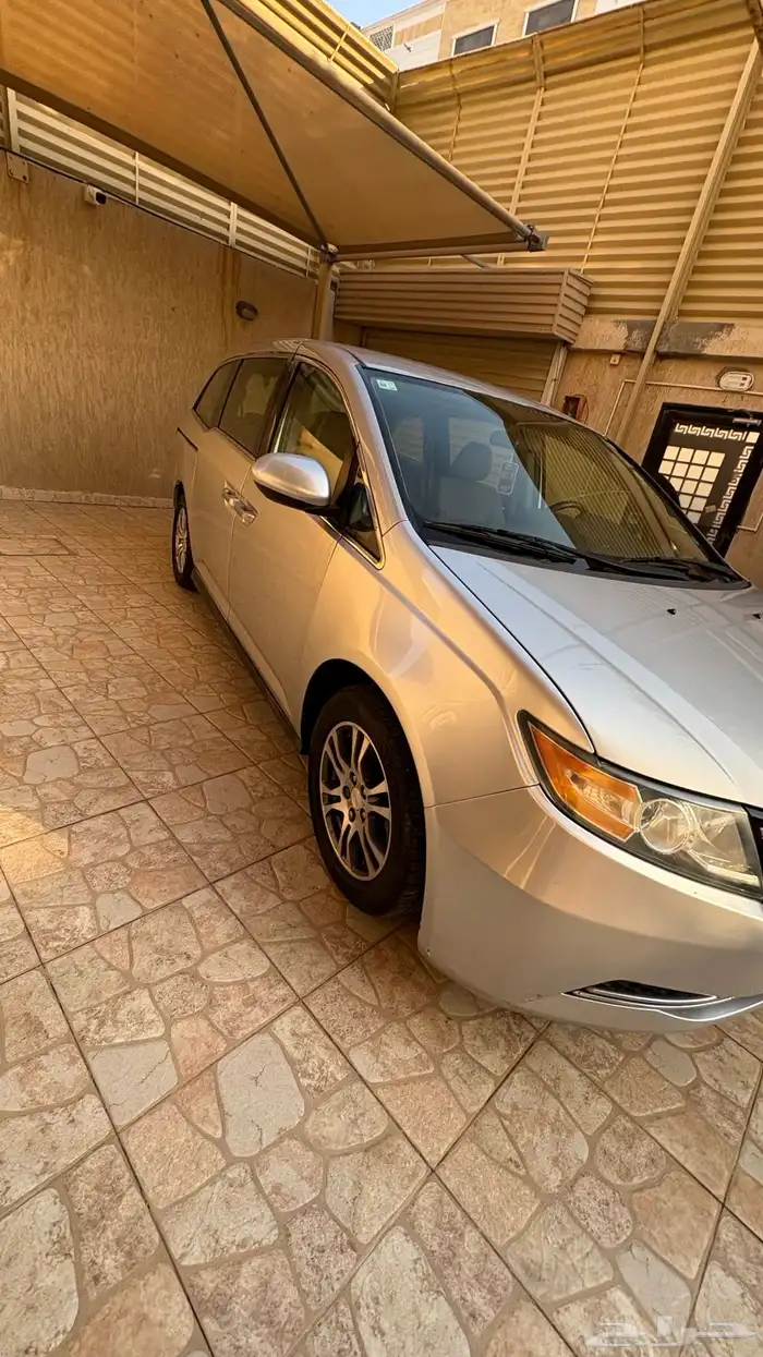 أوديسي 2015 ممشى 201 الف فقط 2