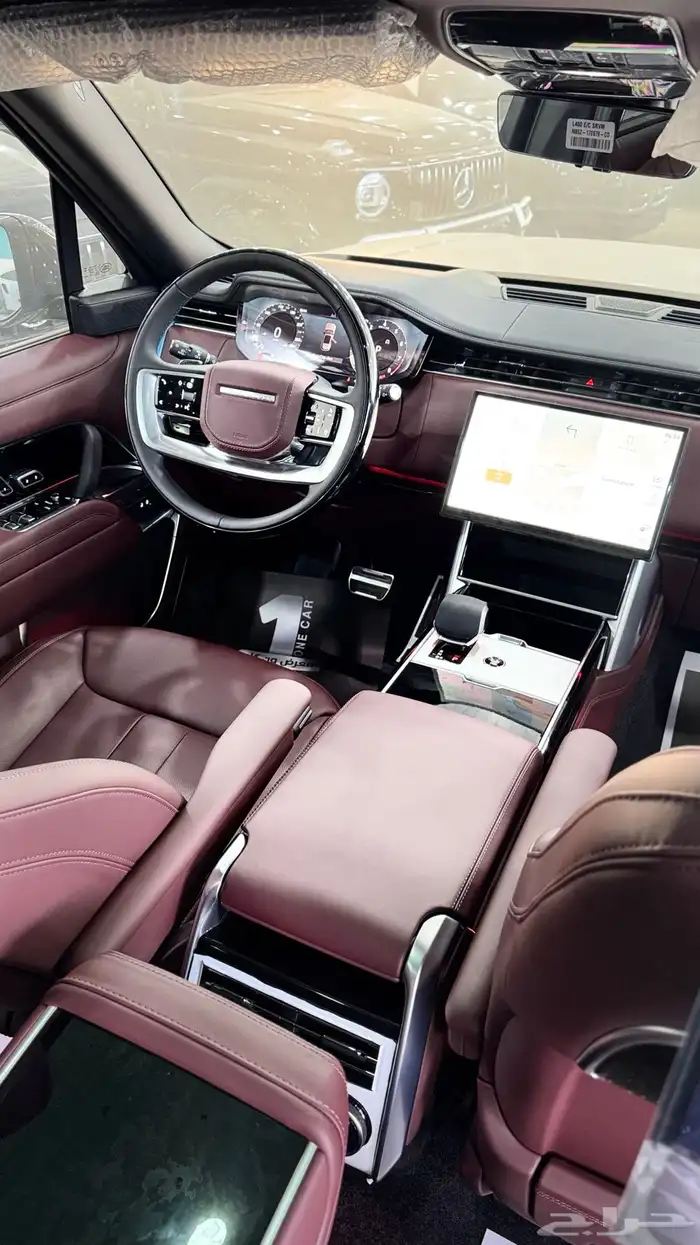 رنج روفر اوتوبيوغرافي 2025 12