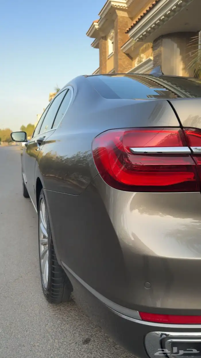 بي ام دبليو bmw 2018 فئة 730 3