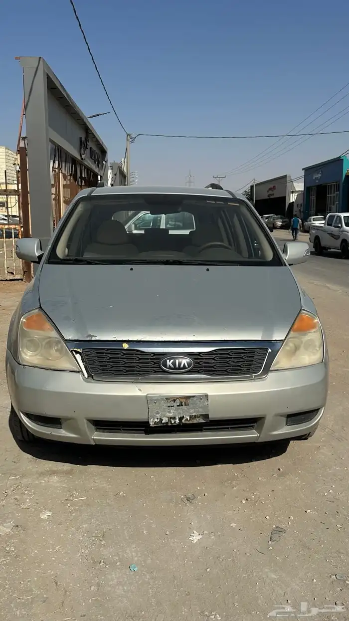 كيا كرنفال 2012 قطع غيار تشليح 1