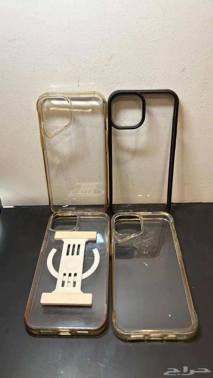 آيفون 13 العادي 4