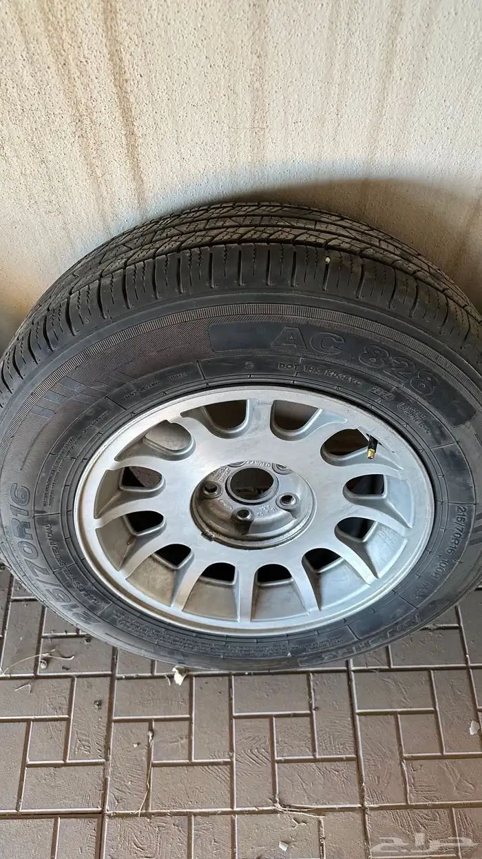 جنوط فورد مقاس ( 16) تركب للهايلكس 2