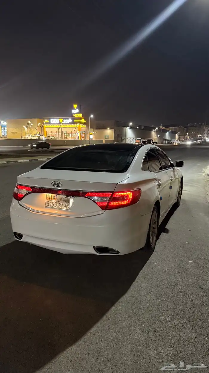 هيونداي ازيرا 2015 - 4 سلندر 2