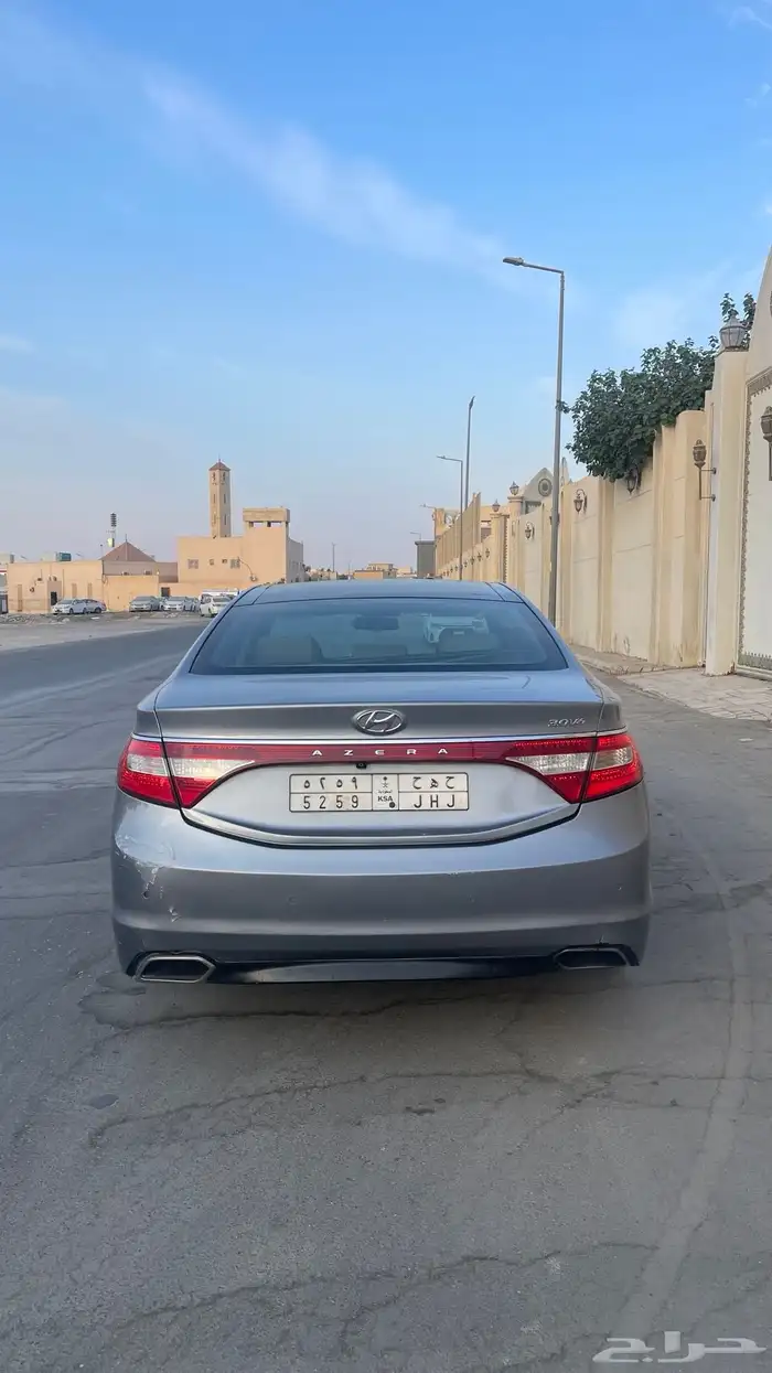 هيونداي ازيرا 2016 4