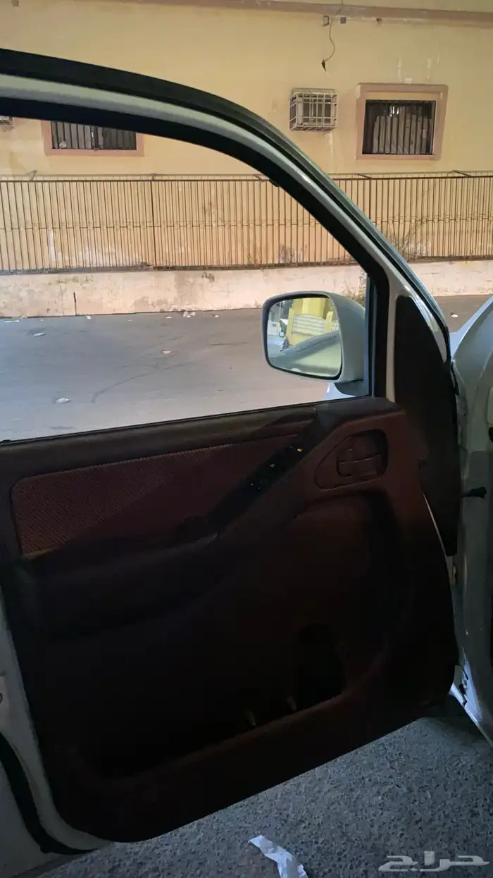 للبيع نسيان نافارا 10