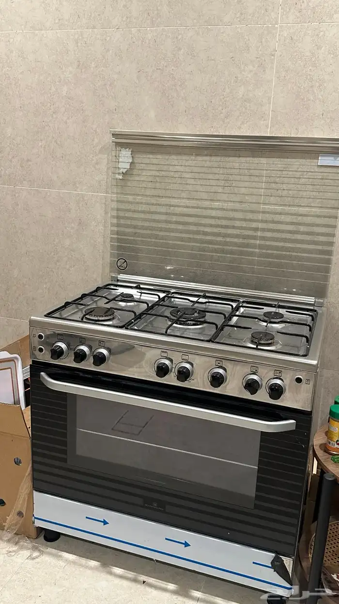 فرن ومكرويف للبيع 5