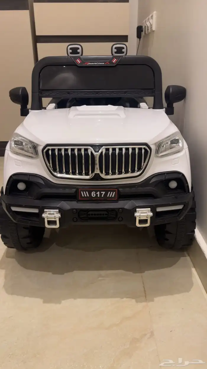 سيارة شحن ومعها ريموت 0