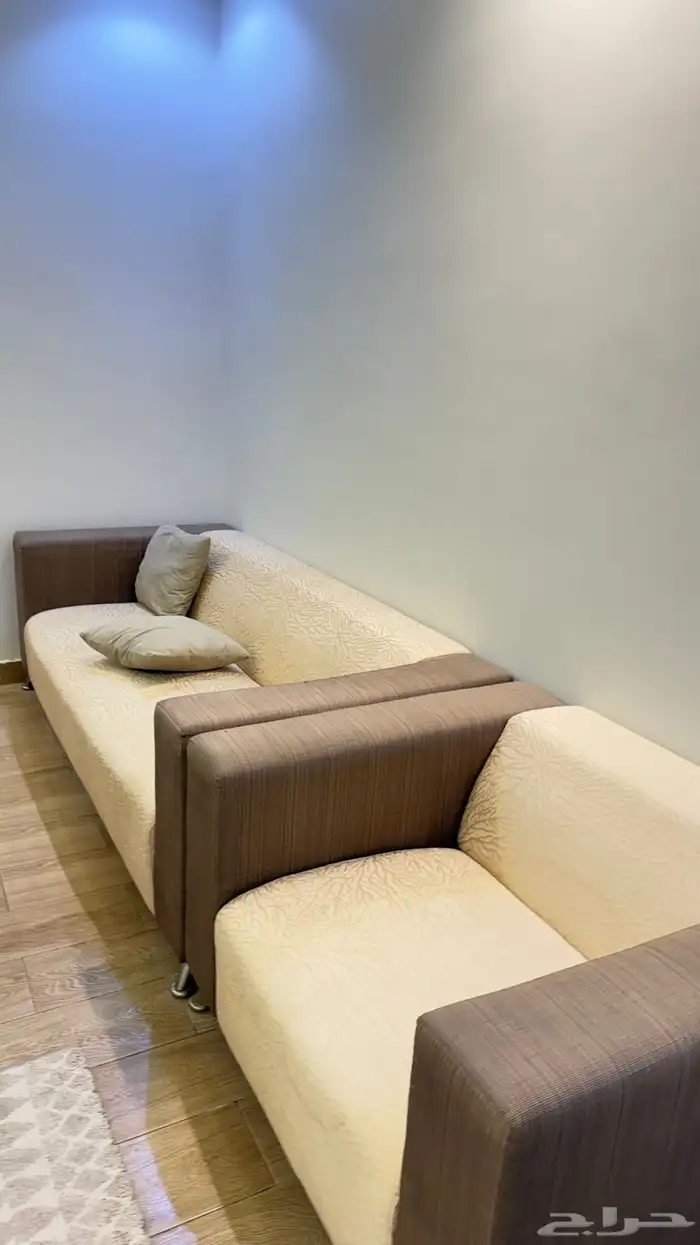 اثاث مكتبي 1