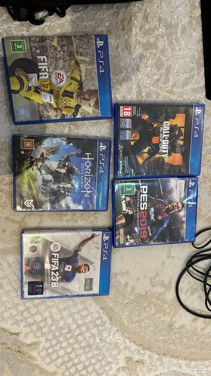 بلايستيشن 4 شبه جديد نظيف جدا 4