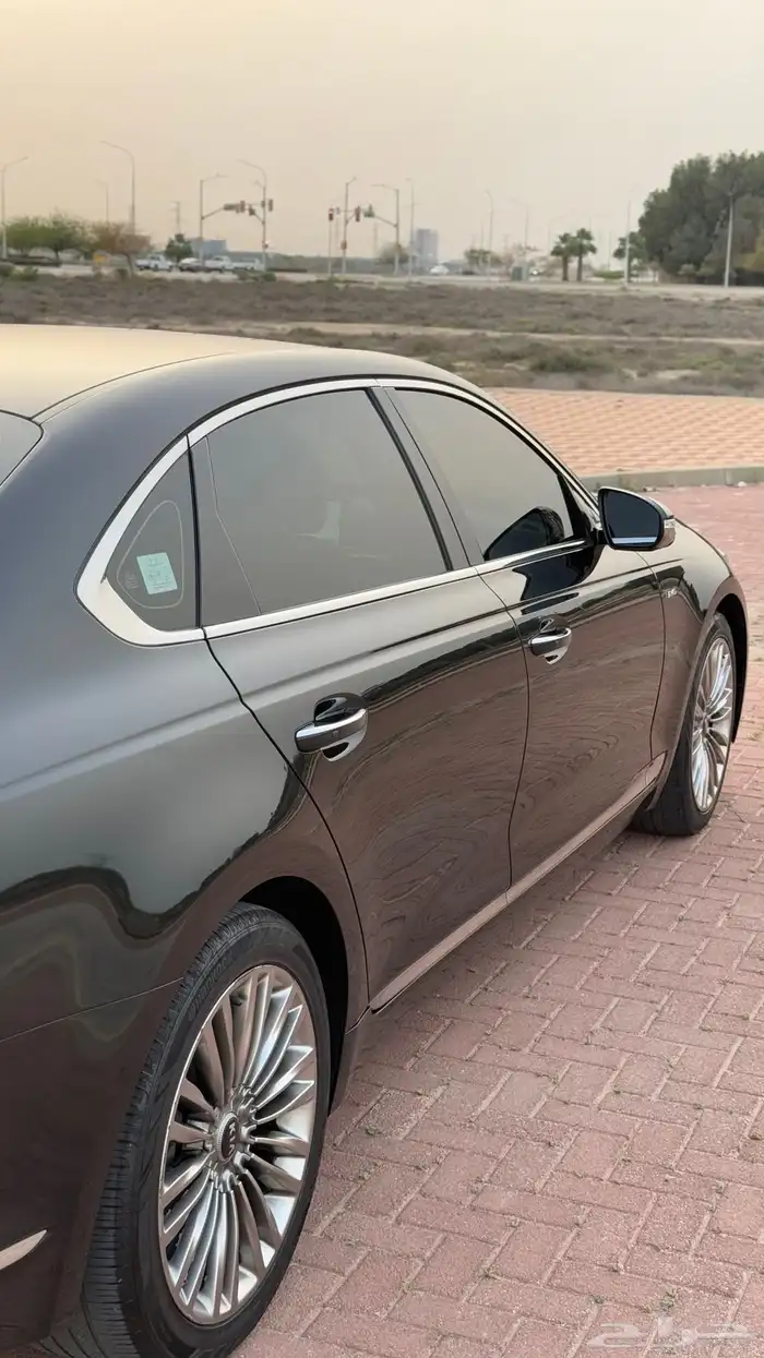 كيا كوريس 2020 نص فل بموصفات الفل كامل 2