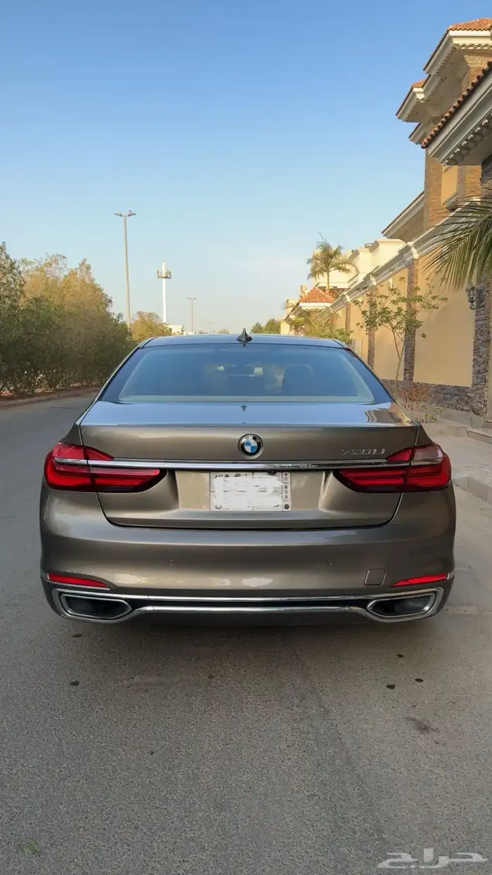 بي ام دبليو bmw 2018 فئة 730 2