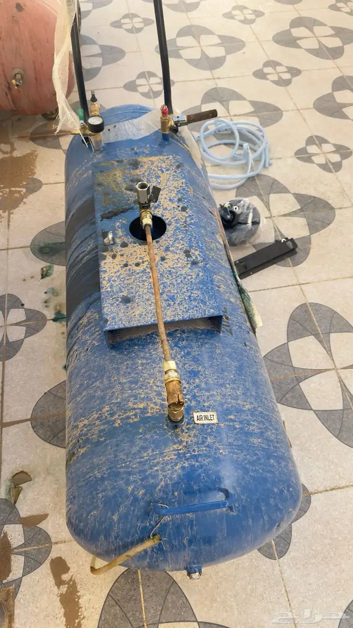 متوفر عدة مغاسل شبه جديده 1