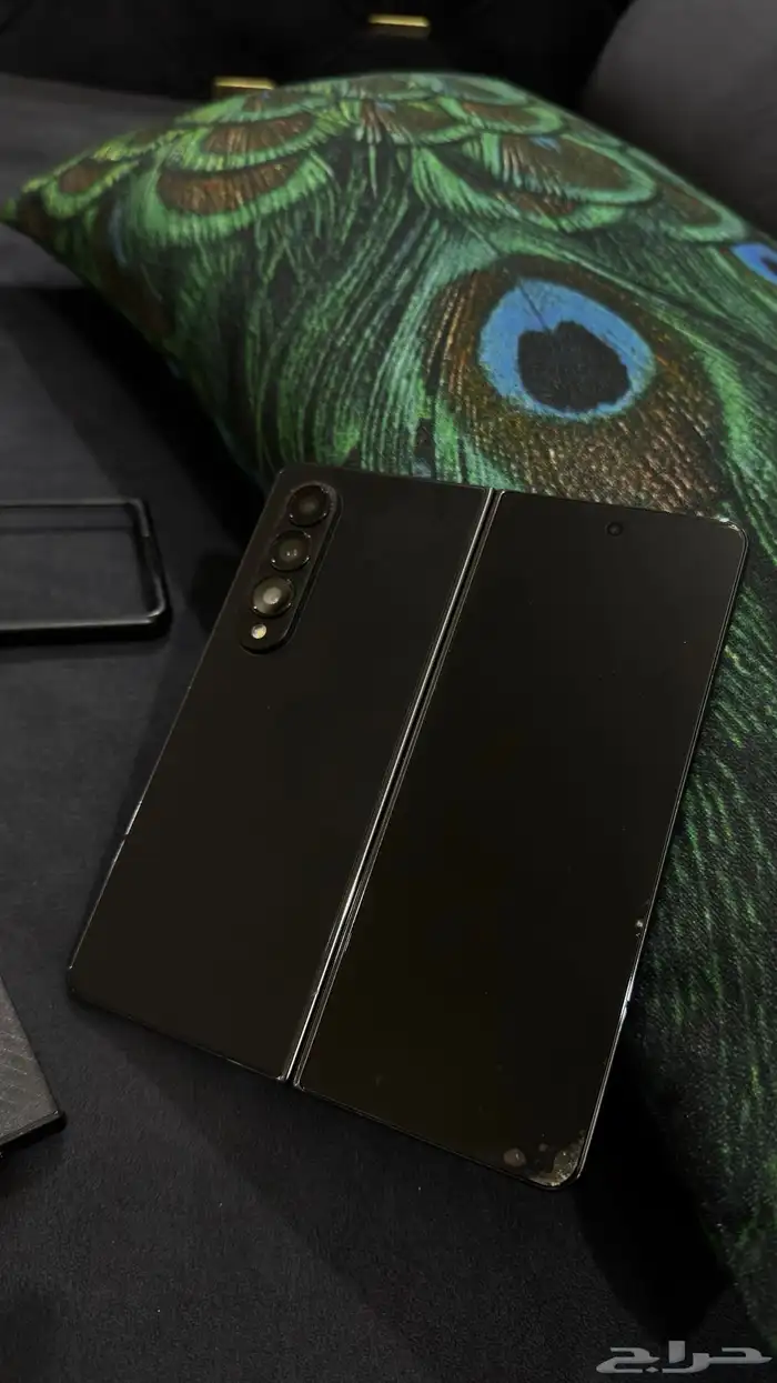 للبيع Samsung Galaxy Z Fold 4-نظيف جدا  ومستخدم استخدام قليل 0