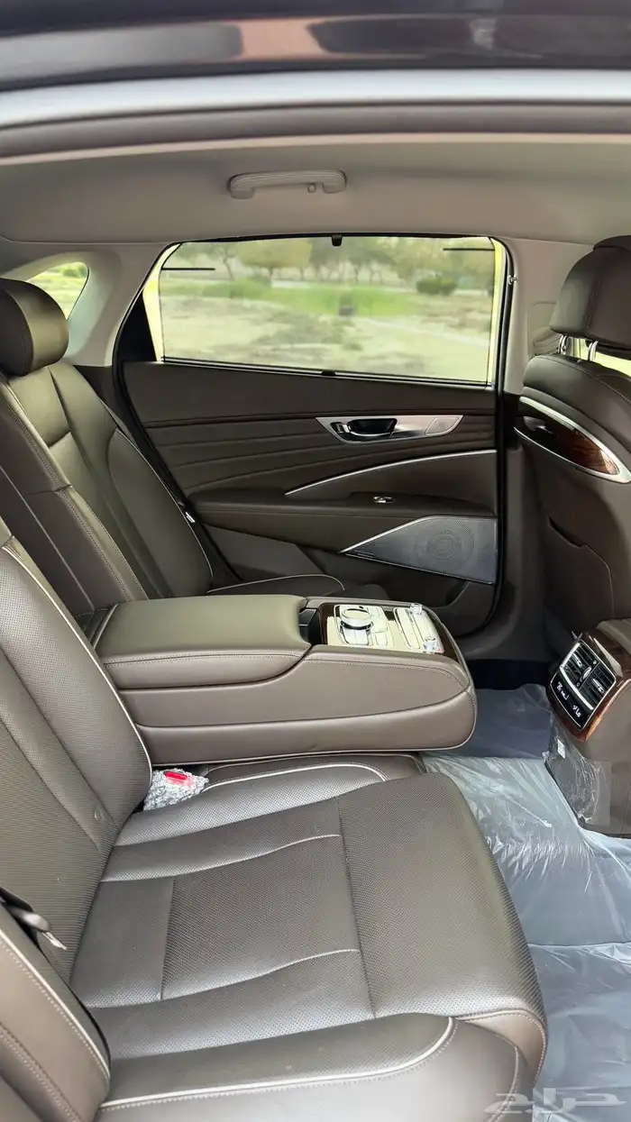 كيا كوريس 2020 نص فل بموصفات الفل كامل 10