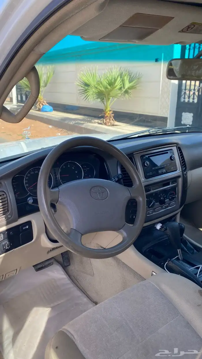 لاندكروزر 2005 ممشى قليل 10