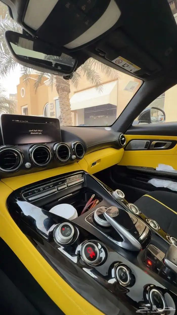 مرسيدس جي تي فريد من نوعه لونين اسود واصفر وكاله ماشي43 3