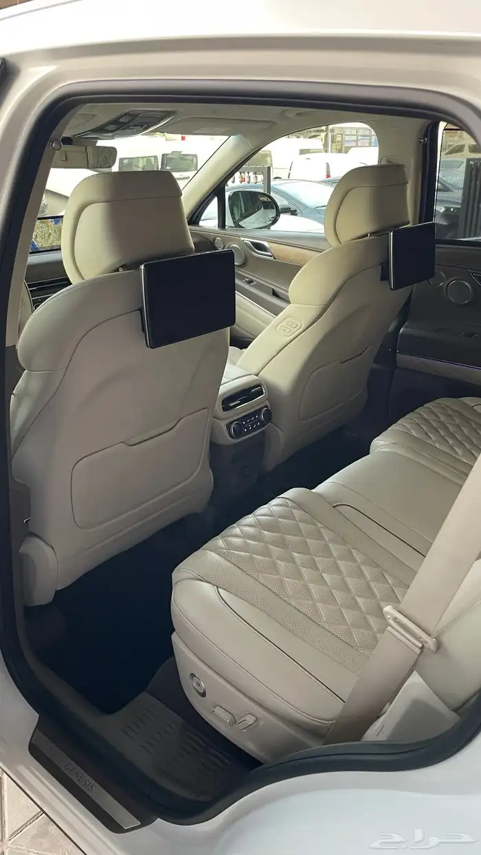 جنسس GV80 موديل2023 11