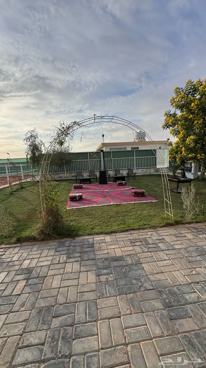 شالية ومربط للإيجار 2