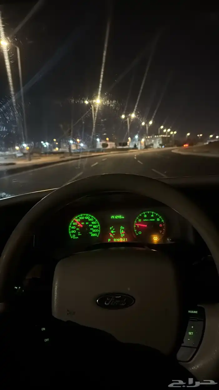 فورد بوليسي 2012 للبيع 4