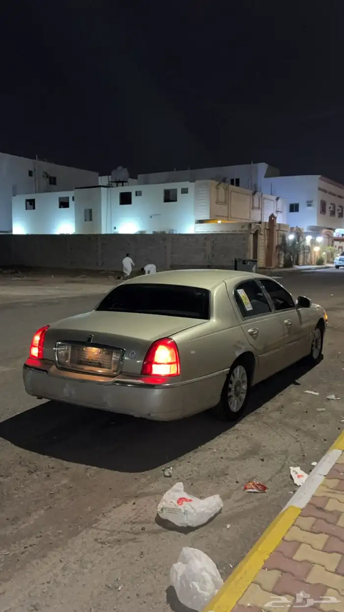 لنكون تاون كار 2005 4