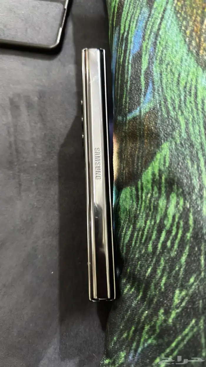 للبيع Samsung Galaxy Z Fold 4-نظيف جدا  ومستخدم استخدام قليل 3