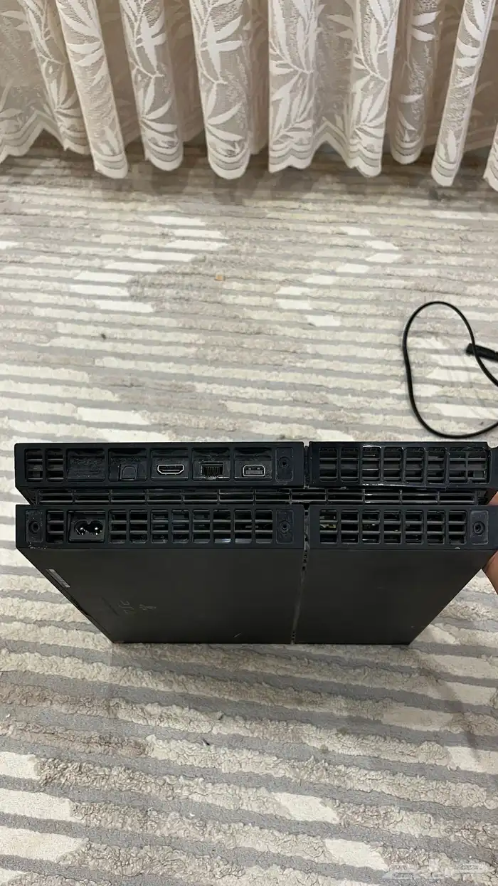 سوني 4 نظيف جدا 3